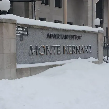 Monte Hernanz Apartment